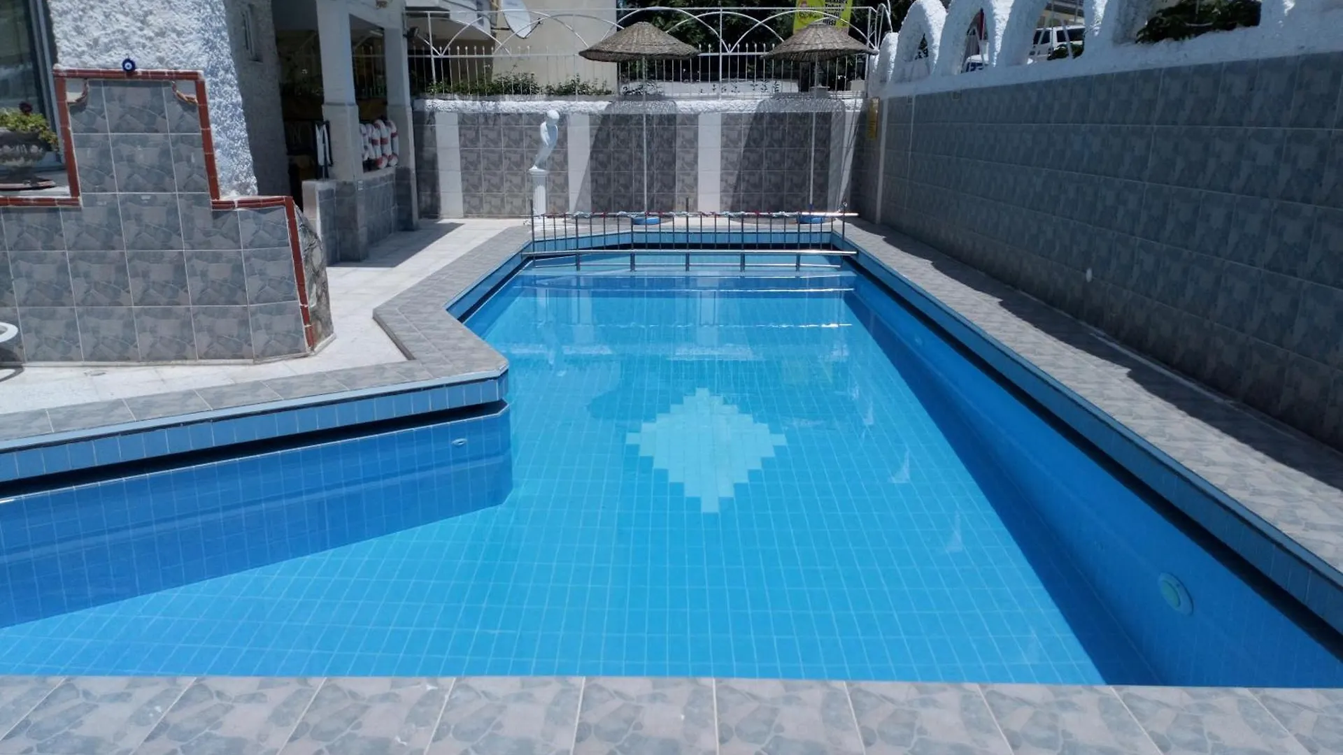 Villa Fortin Pension Kuşadası 2*,  Türkiye