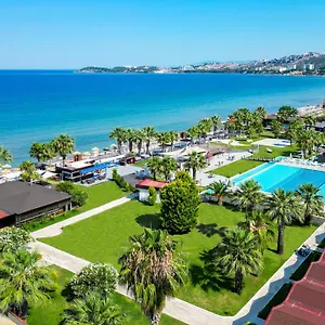 Risus Hotel